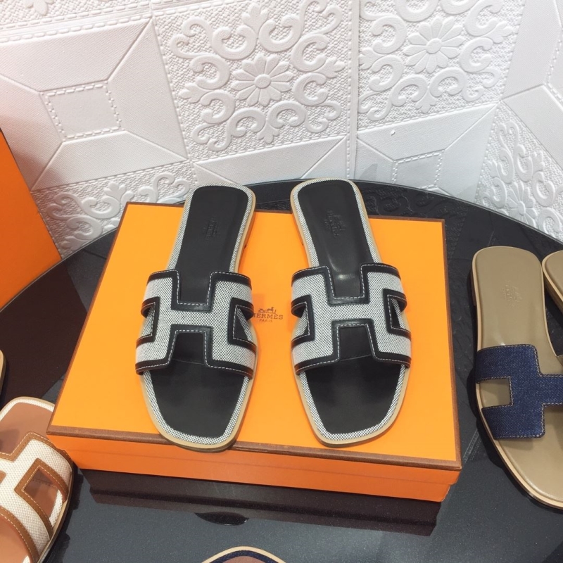 Hermes Slippers